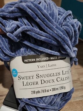 Loop & Threads Chenille Home Slim Chenille Yarn - Country Blue